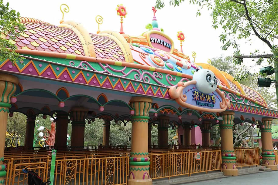 <u>Guangzhou Chime Long </br>Panda Mountain</u>